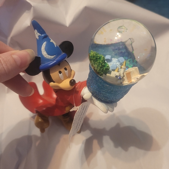 DISNEY Sorcerer Mickey WATERGLOBE - Picture 5 of 5
